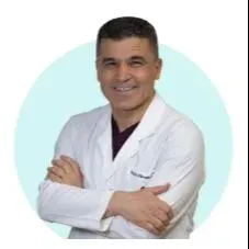 Prof. Dr. Hüseyin Bozbaş — Kardiyoloji, Yenimahalle, Ankara. Portre fotoğrafı.