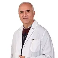 Op. Dr. Faruk Yerlioğlu — Üroloji, Küçükçekmece, İstanbul. Portre fotoğrafı.