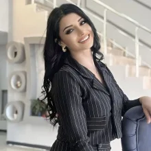 Dyt. Selma Güles — Diyetisyen, Şehitkamil, Gaziantep. Portre fotoğrafı.