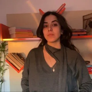 Psk. Helin Çağlı — Psikoloji, Gaziantep. Portre fotoğrafı.