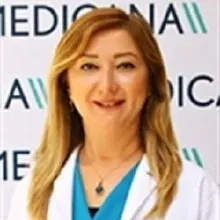 Op. Dr. Aysun Laçin — Kadın Hastalıkları Ve Doğum, Beylikdüzü, İstanbul. Portre fotoğrafı.