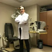 Op. Dr. Hamit Özen — Göz Hastalıkları, Hatay. Portre fotoğrafı.