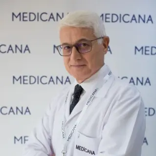 Op. Dr. Ahmet Kızılağaçlı profilinde yer alan galeri fotoğrafı.
