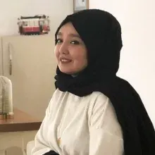 Ayşenur Çakır — Aile Danışmanlığı. Portre fotoğrafı.