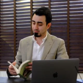 Psk. Barkın Öz — Psikoloji, Odunpazarı, Eskişehir. Portre fotoğrafı.