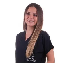 Dt. Elçin Güneysu — Diş Hekimi, Ataşehir, İstanbul. Portre fotoğrafı.