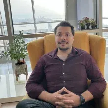 Psk. Eren Kurnaz — Psikoloji. Portre fotoğrafı.