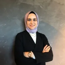 Kl. Psk. Beyzanur Yılmaz — Psikoloji, İstanbul. Portre fotoğrafı.