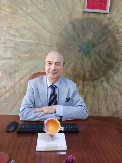 Prof. Dr. Kadircan Keskinbora profilinde yer alan galeri fotoğrafı.