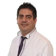 Op. Dr. Cem Kızılaslan — Kadın Hastalıkları Ve Doğum, Gaziosmanpaşa, İstanbul. Portre fotoğrafı.