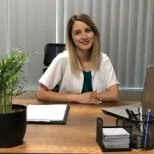 Uzm. Dyt. Hatice Gül Turan Suruş — Diyetisyen, Bursa. Portre fotoğrafı.
