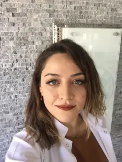 Dt. Hümeyra Namlı profilinde yer alan galeri fotoğrafı.