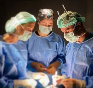 Op. Dr. Emrah Efe Aslaner profilinde yer alan galeri fotoğrafı.