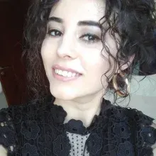 Dyt. Merve Üçleroğlu — Diyetisyen, Bursa. Portre fotoğrafı.