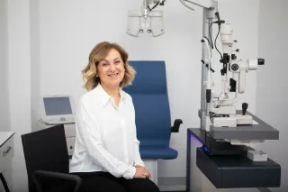 Prof. Dr. Yonca Aydın Akova profilinde yer alan galeri fotoğrafı.