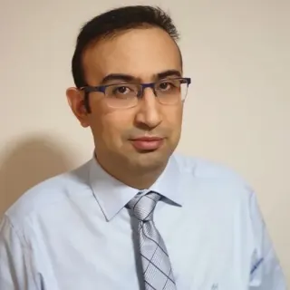 Doç. Dr. Hasan Hüseyin Özdemir profilinde yer alan galeri fotoğrafı.