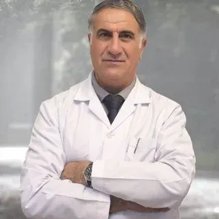 Prof. Dr. Aydın Ece — Çankaya, Ankara. Portre fotoğrafı.