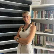 Psk. Aybüke Yardımcı Ardor — Psikoloji, Ankara. Portre fotoğrafı.
