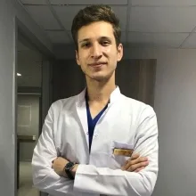 Dt. Muhammed Esat Baykaldı — Diş Hekimi, İstanbul. Portre fotoğrafı.