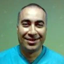 Uzm. Dr. Serdar Kırlangıçoğlu — İstanbul. Portre fotoğrafı.