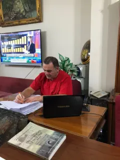 Dt. Fikret Altan profilinde yer alan galeri fotoğrafı.