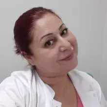 Dr. Eda Çelikkalkan Semiz — Samsun. Portre fotoğrafı.