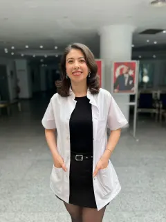Op. Dr. Özlem Yerlioğlu profilinde yer alan galeri fotoğrafı.