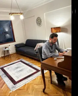 Uzm. Dr. Cenk Varlık profilinde yer alan galeri fotoğrafı.