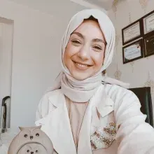 Kübra Ergun — Çocuk Gelişimi. Portre fotoğrafı.