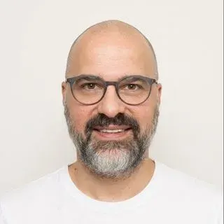 Psk. Bülent İçgüdel — İstanbul. Portre fotoğrafı.