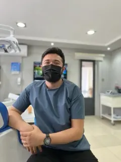 Uzm. Dt. Selim Han Türer profilinde yer alan galeri fotoğrafı.