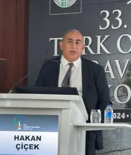 Prof. Dr. Hakan Çiçek profilinde yer alan galeri fotoğrafı.
