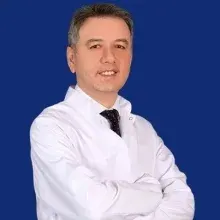 Doç. Dr. Turgut Aydın — Küçükçekmece, İstanbul. Portre fotoğrafı.