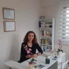 Psk. Dan. Cennet Şeyma Tataroğlu — Psikolojik Danışma ve Rehberlik. Portre fotoğrafı.