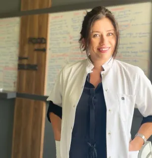 Dr. Dt. Seda Deniz Kalkan profilinde yer alan galeri fotoğrafı.
