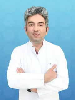 Uzm. Dr. Khayal İsmayılov profilinde yer alan galeri fotoğrafı.