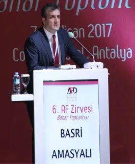 Prof. Dr. Basri Amasyalı profilinde yer alan galeri fotoğrafı.