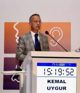 Prof. Dr. Kemal Uygur profilinde yer alan galeri fotoğrafı.
