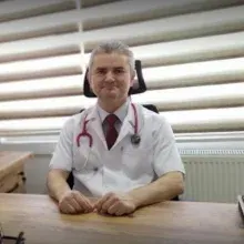 Doç. Dr. Mustafa Erkoçoğlu — Düzce. Portre fotoğrafı.