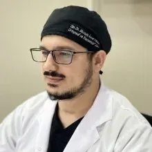 Op. Dr. Mustafa İsmet Tatar — Ortopedi Ve Travmatoloji, Denizli. Portre fotoğrafı.