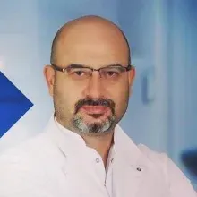 Op. Dr. Serkan Çorakçı — Kulak Burun Boğaz, Nilüfer, Bursa. Portre fotoğrafı.