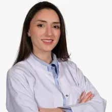 Kl. Psk. Cansu Çelik — Psikoloji, İstanbul. Portre fotoğrafı.