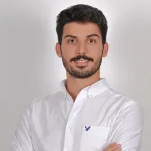 Dyt. Yunus Görgülü — Diyetisyen. Portre fotoğrafı.