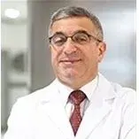 Prof. Dr. Kemal Sarıca — Üroloji. Portre fotoğrafı.