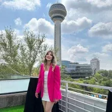 Dyt. Gözde Kök — Diyetisyen, Ankara. Portre fotoğrafı.