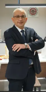 Prof. Dr. Hakan Özalp profilinde yer alan galeri fotoğrafı.