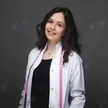 Dyt. Melek Gülem Sarıoğlu — Diyetisyen, Uşak. Portre fotoğrafı.
