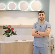 Fzt. Aziz Kiyas Karakuş — Fizyoterapi Ve Rehabilitasyon, İstanbul. Portre fotoğrafı.