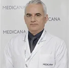 Prof. Dr. Hakan Erdem — Çankaya, Ankara. Portre fotoğrafı.