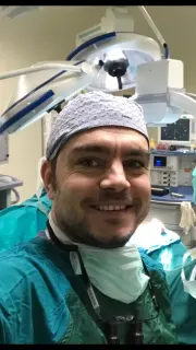 Op. Dr. Burak Sercan Erçin profilinde yer alan galeri fotoğrafı.